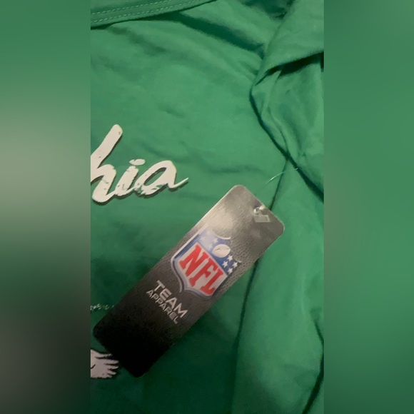 NFL Philadelphia Eagles Green Women's Sweatshirt - Picture 2 of 14